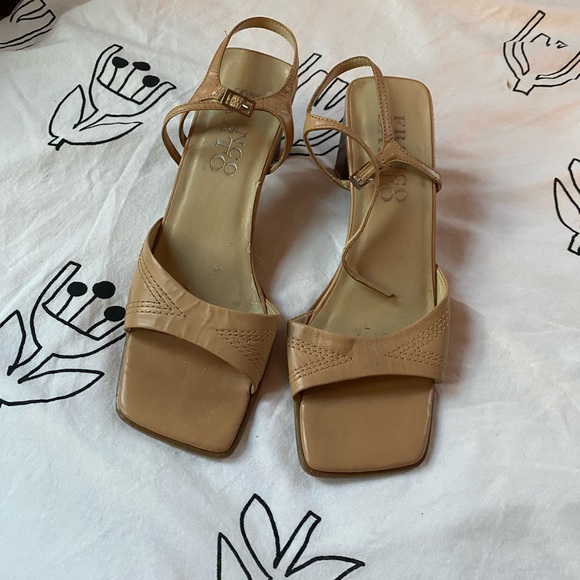 Franco Sarto vintage square toe heels - Picture 10 of 10